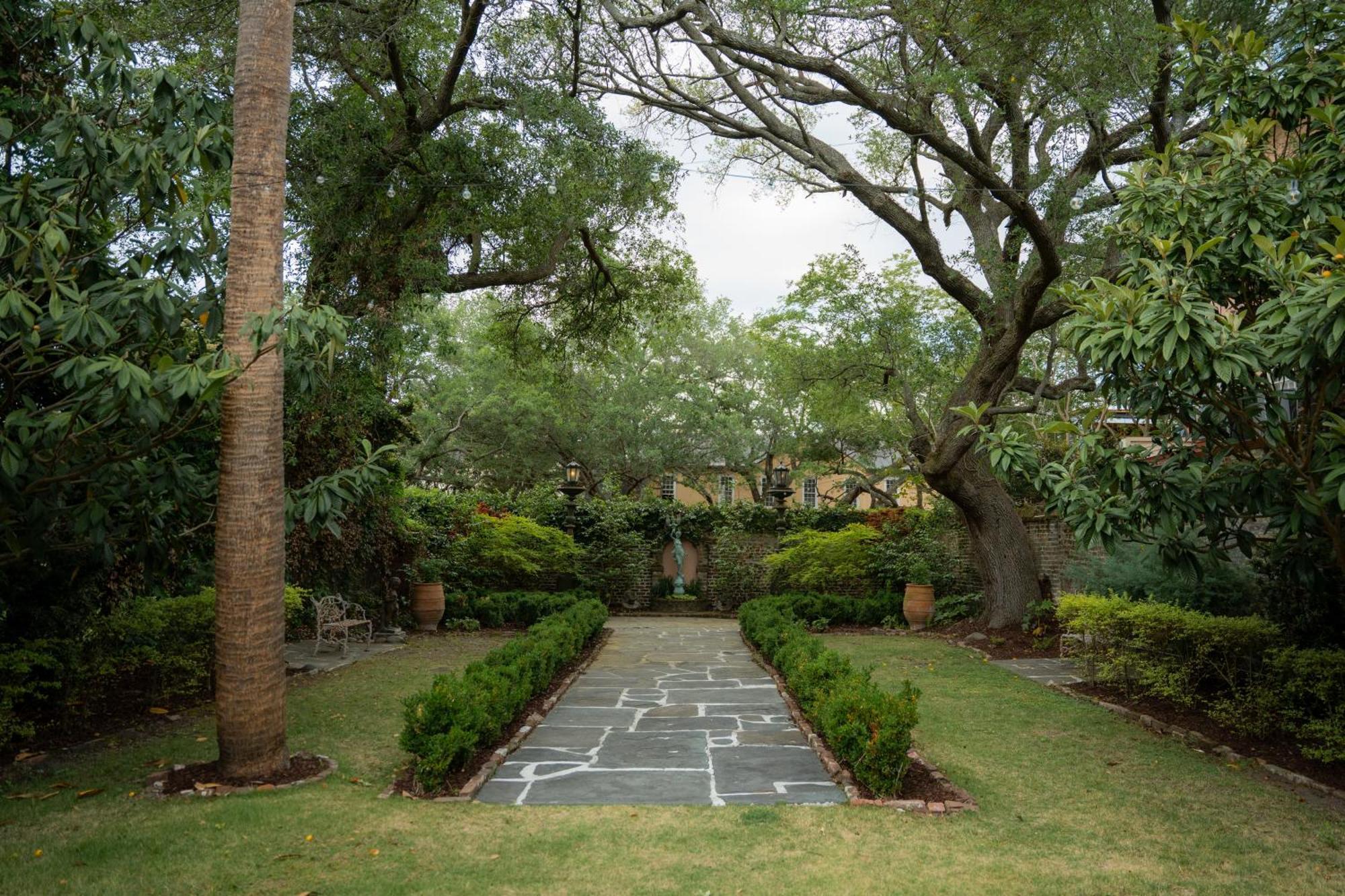 Bed and Breakfast 20 South Battery Charleston Esterno foto